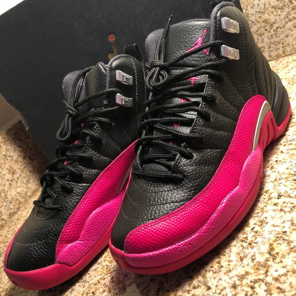 Air Jordan 12 Retro ‘Black Deadly Pink’ (GS)
